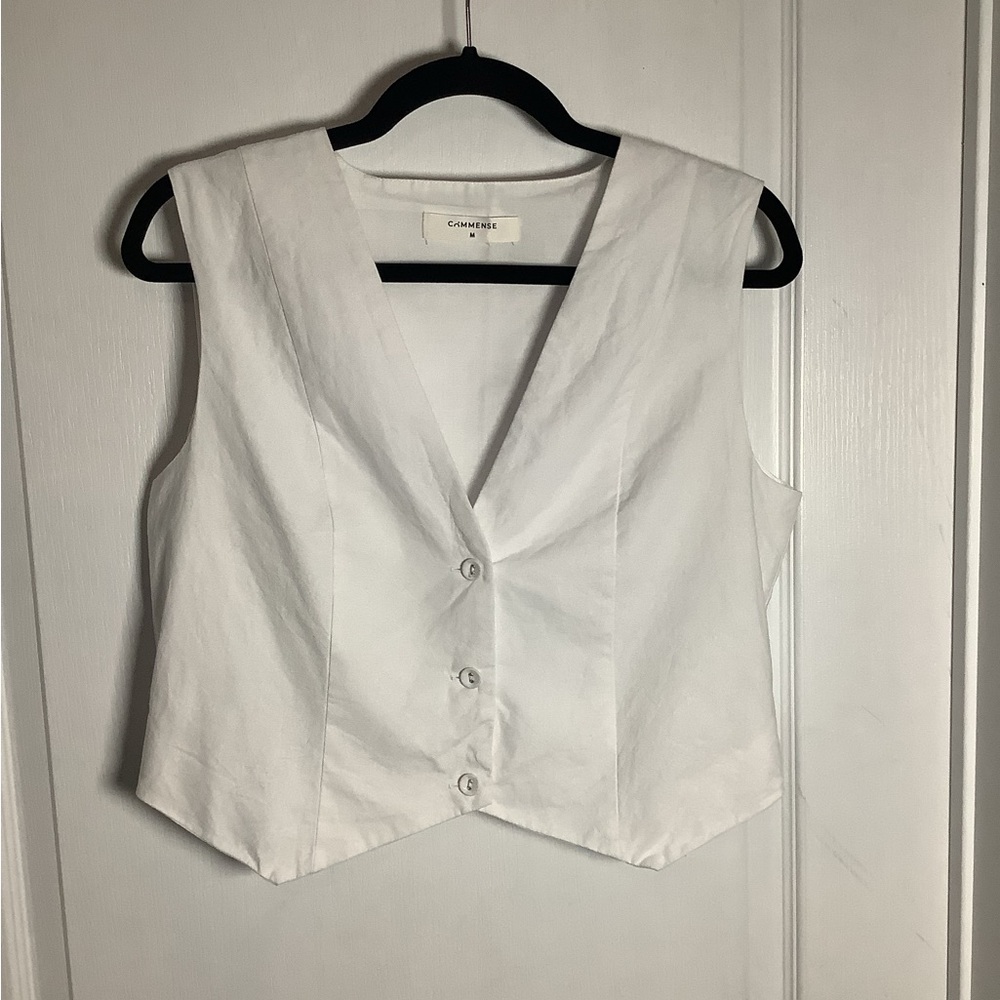 Commense white cotton cropped vest